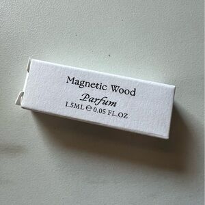 The Harmonist Magnetic Wood Eau De Parfum - 1.5ml